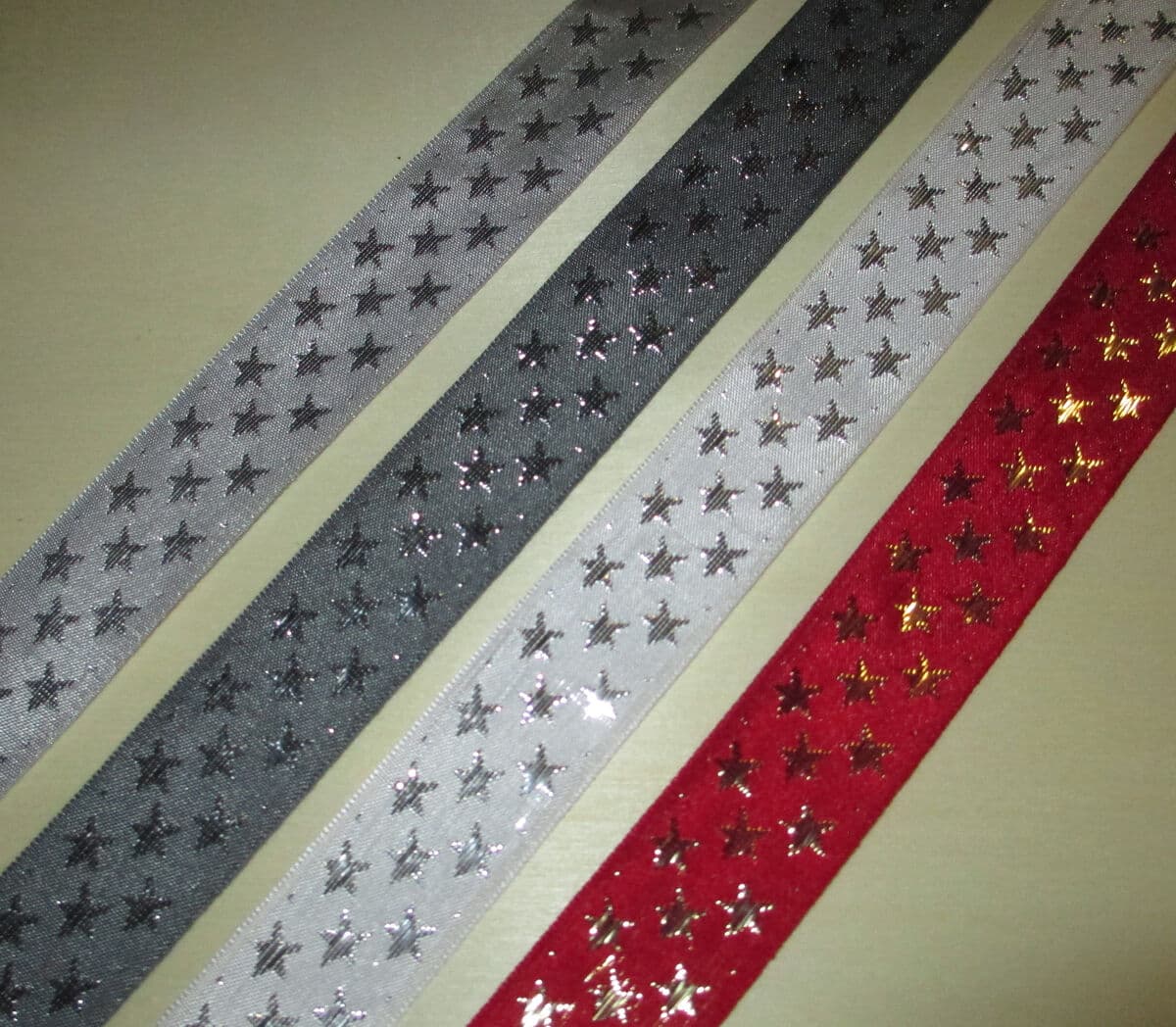 Joulunauha, TÄHTI 25mm