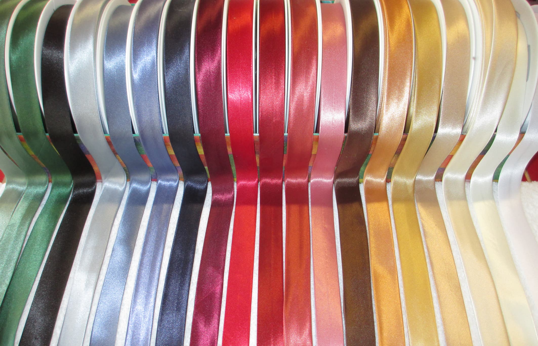 Satiinivinonauha, 20mm